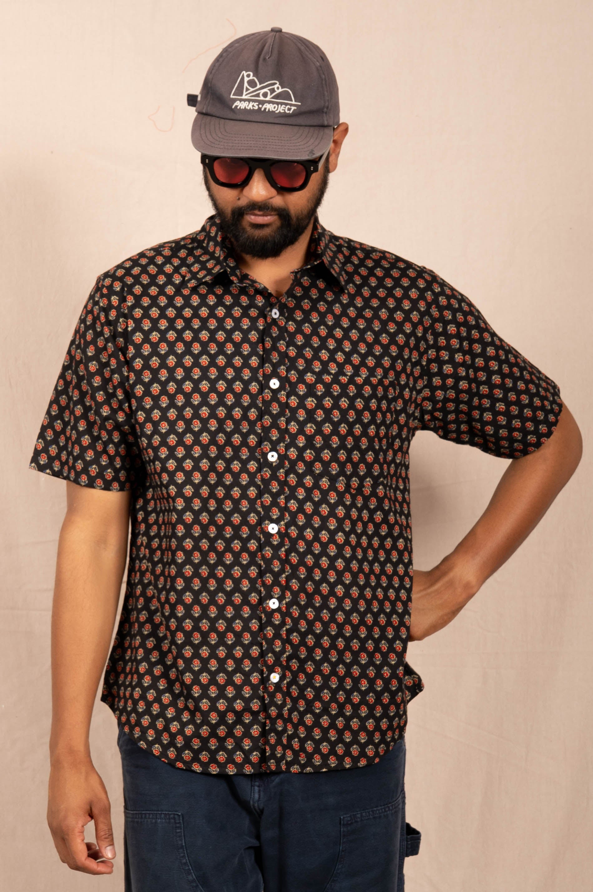 'The Folk' Shirt in Black Lily Print