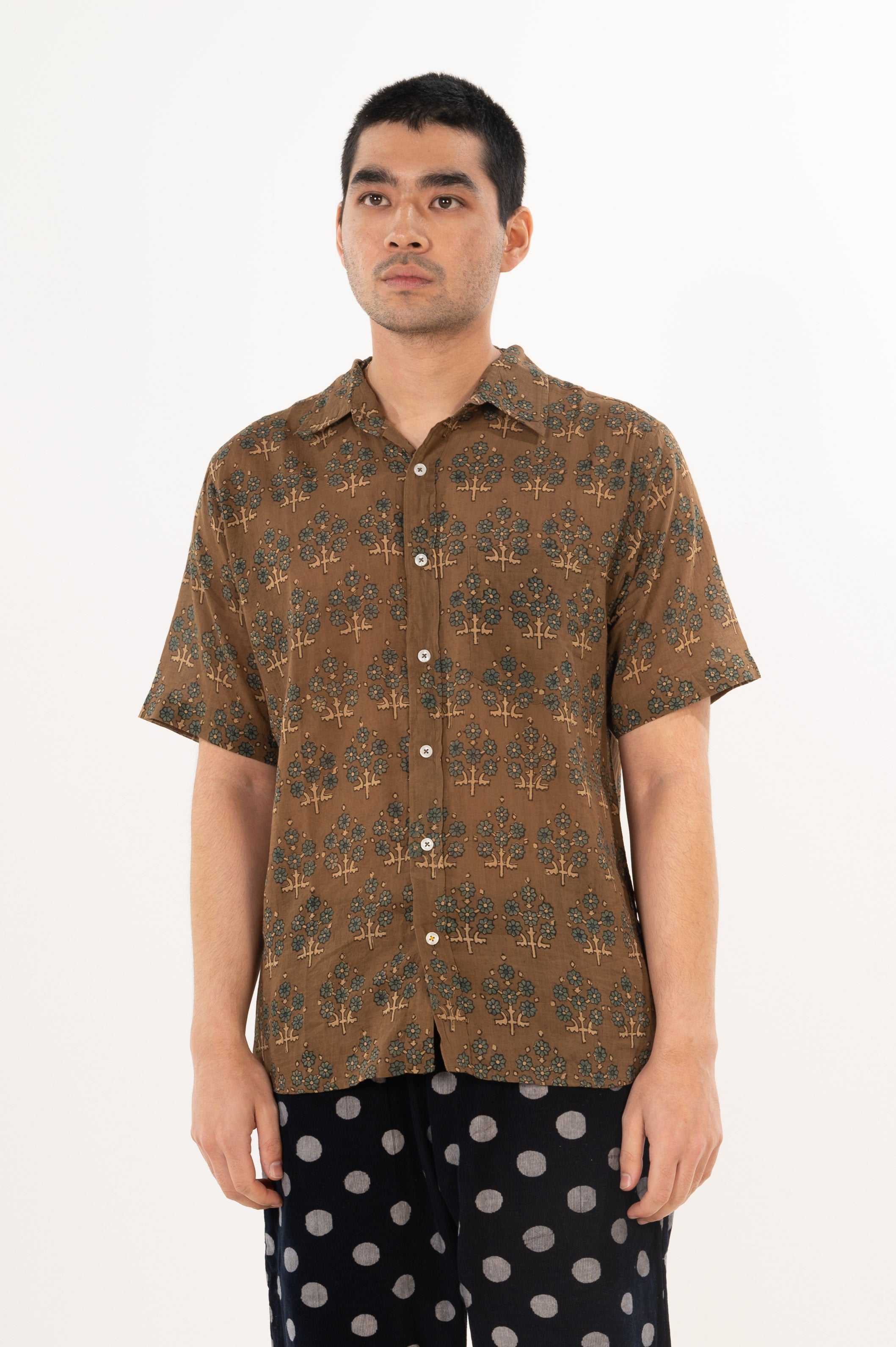 Hand Printed 'The Folk' Short Sleeve Shirt in Olive and Blue Leaf