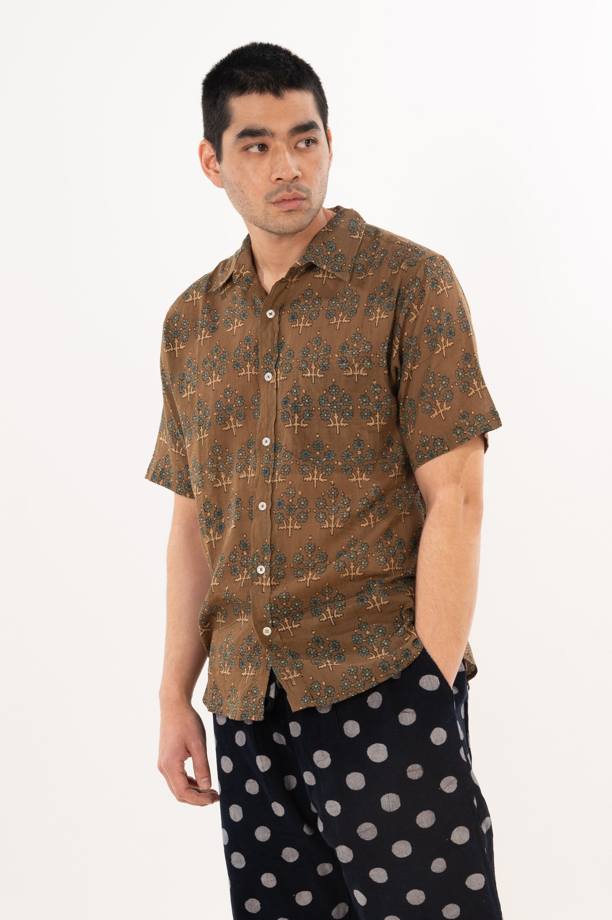 Hand Printed 'The Folk' Short Sleeve Shirt in Olive and Blue Leaf