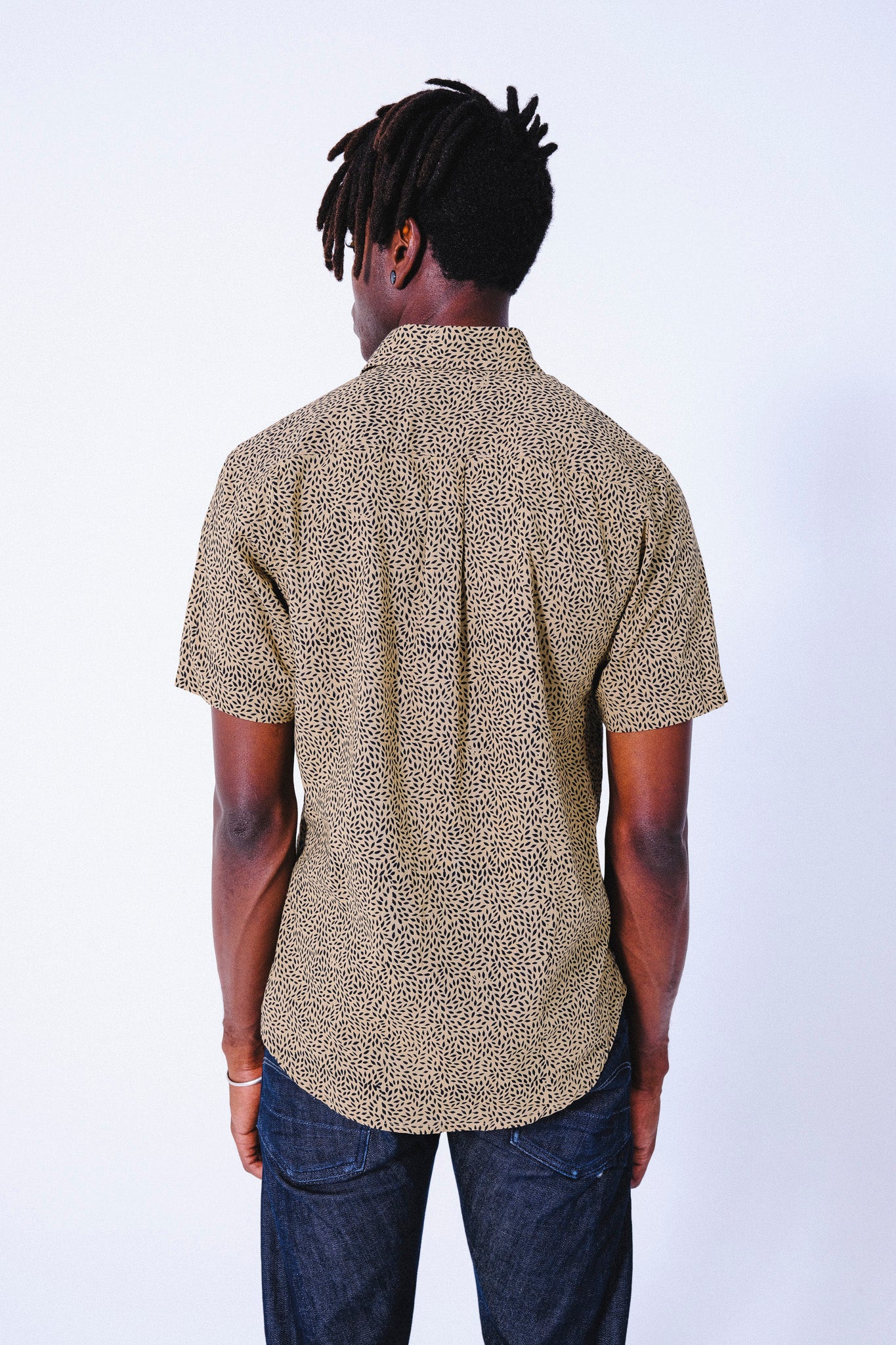 Hand Block Printed 'The Sheril' Short Sleeve Shirt in Kiwi 'Seeds' Print