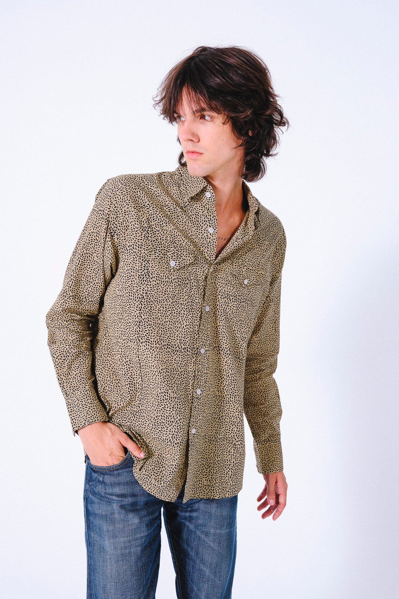 'The Bandit' Western Shirt in Kiwi Seeds print
