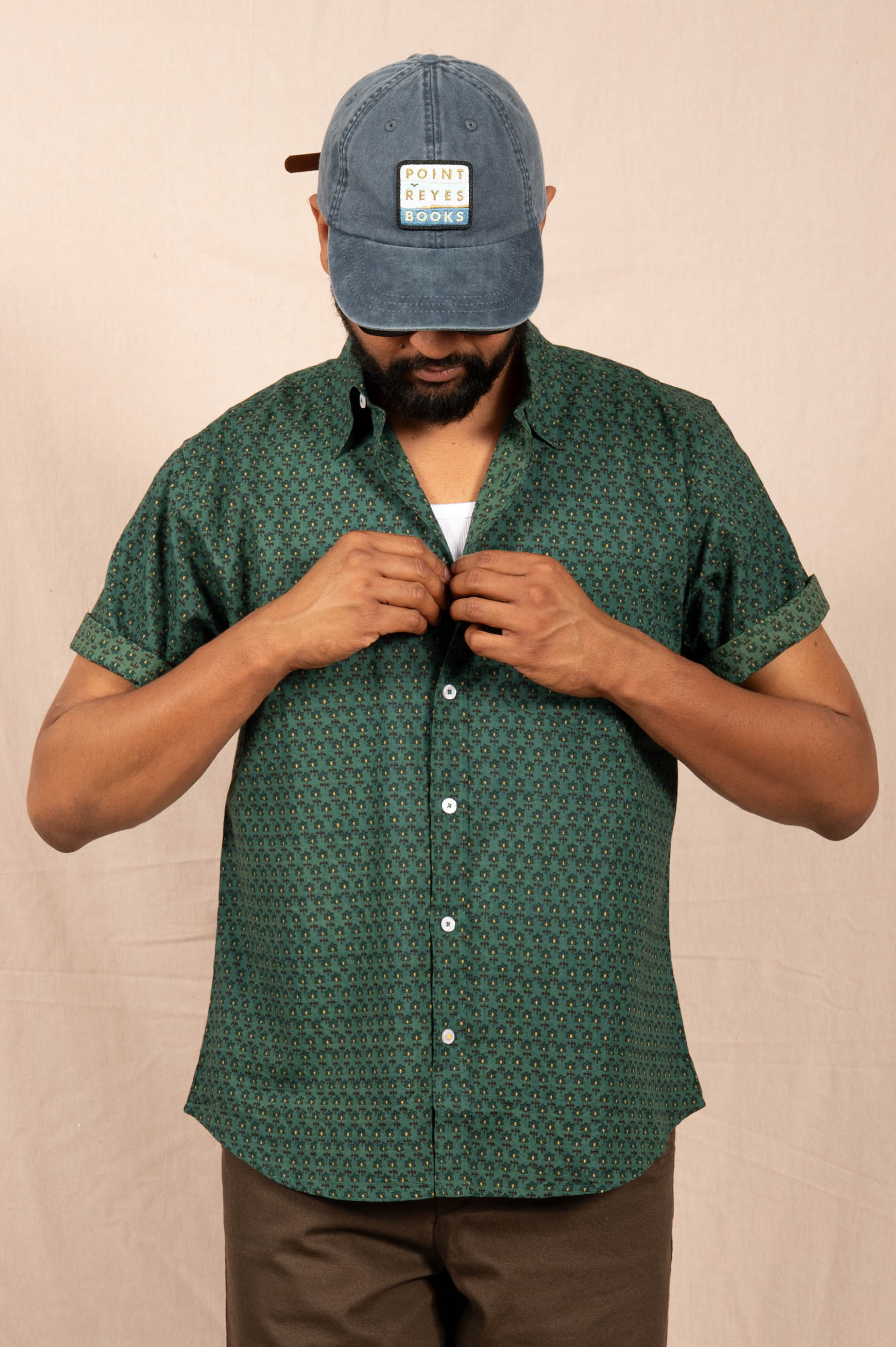 'The Folk' Shirt in Teal Motif Print