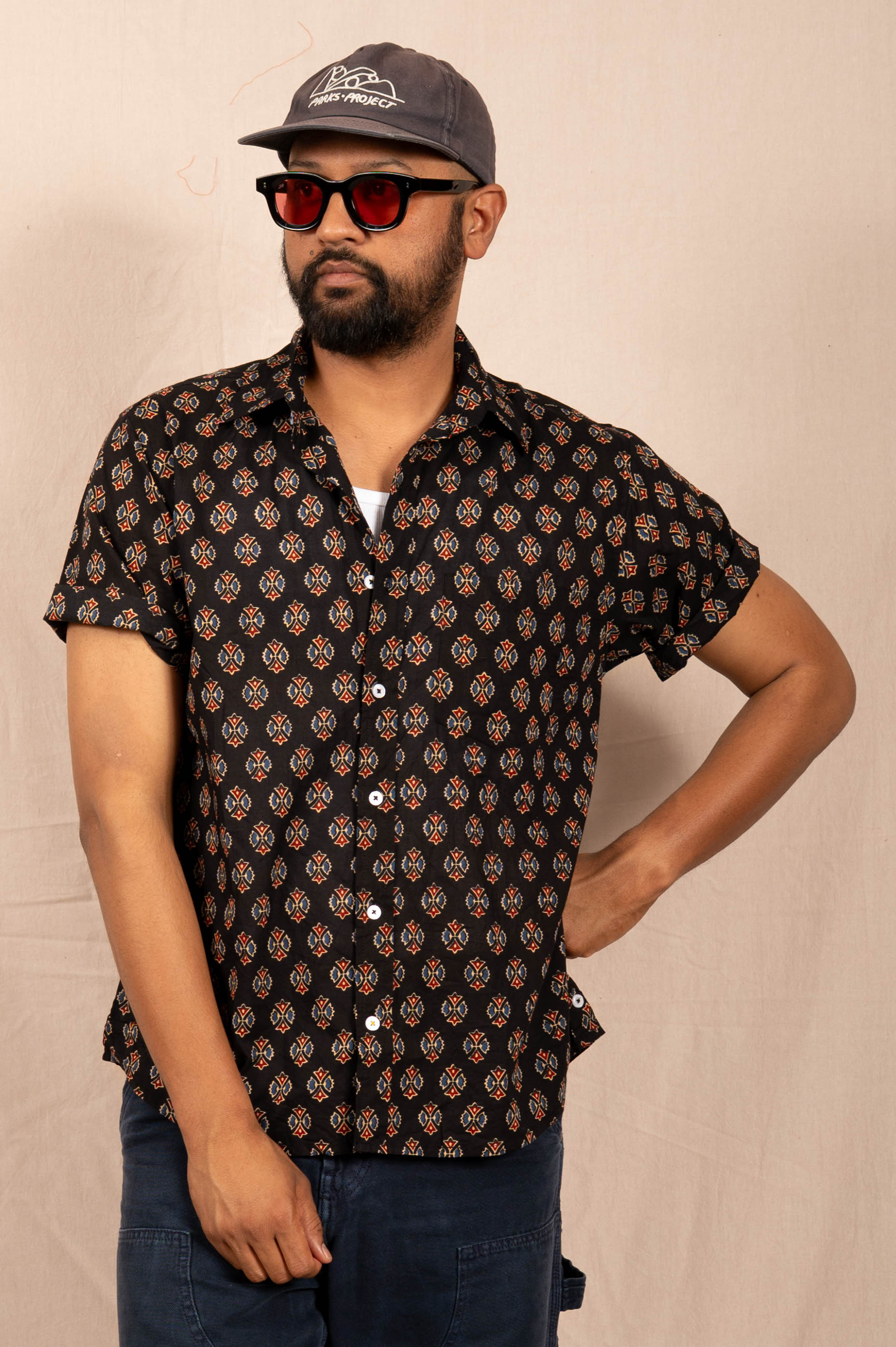 'The Folk' Shirt in Black Peony Print