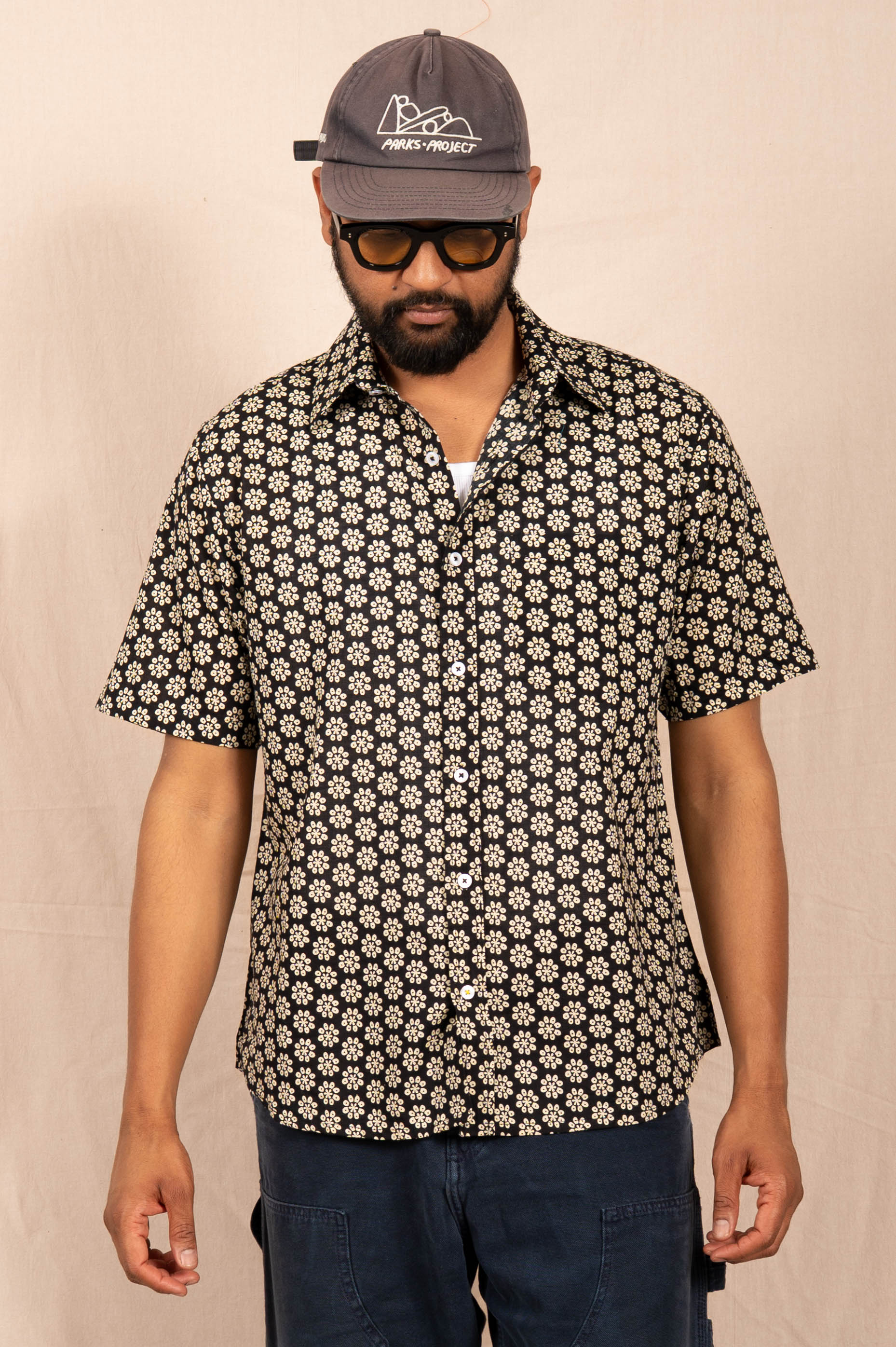 'The Folk' Shirt in Black Octagon Print