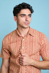 Hand Block Printed 'The Sheril' Short Sleeve Shirt in Beige and Red Zig Zag Print